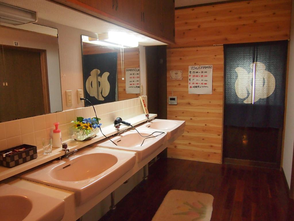 Maetakeso Hotel Yakushima  Exterior photo